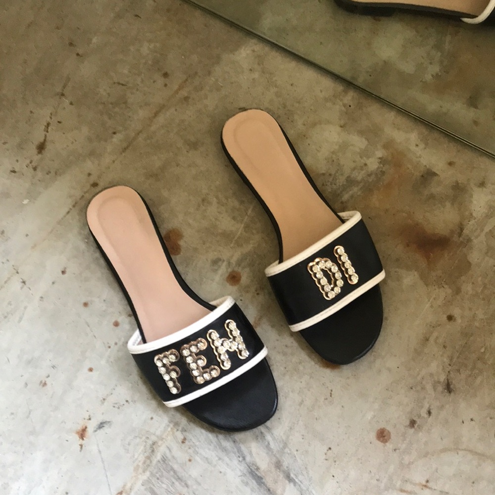 Amazing FENDI Bedazzled Logo Black Leather Sandals